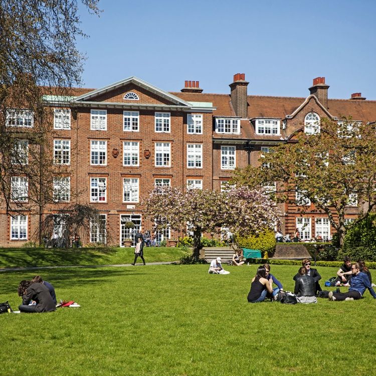 Blackboard Regent s University London